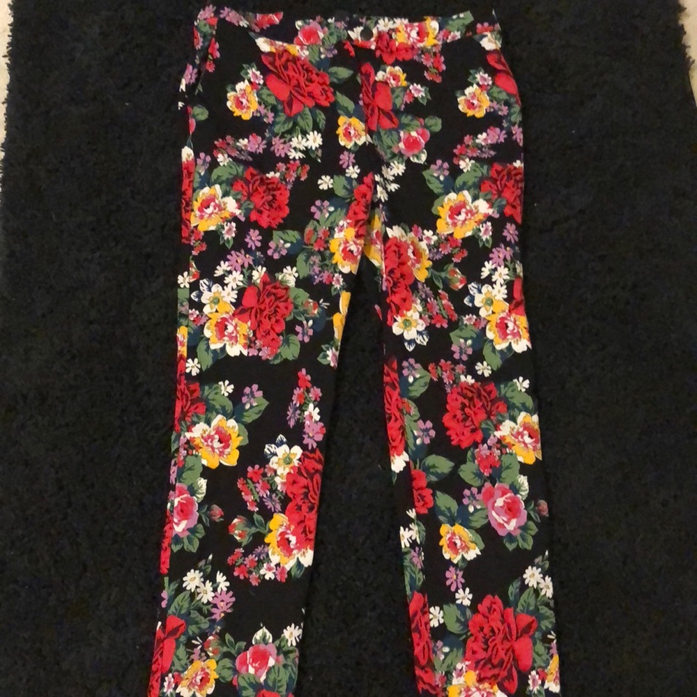 Flower pants - Picture 2 of 2